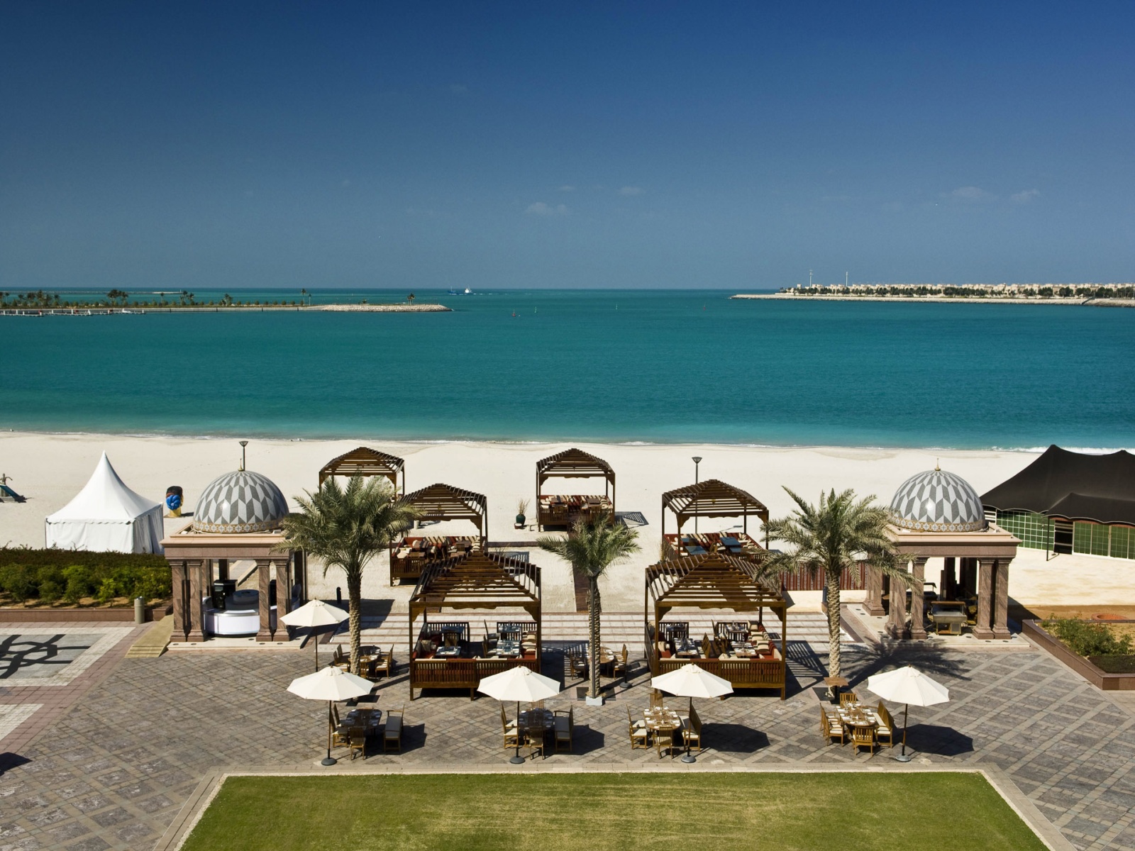 W Abu Dhabi - Yas Island | Luxury Accommodation | ITC